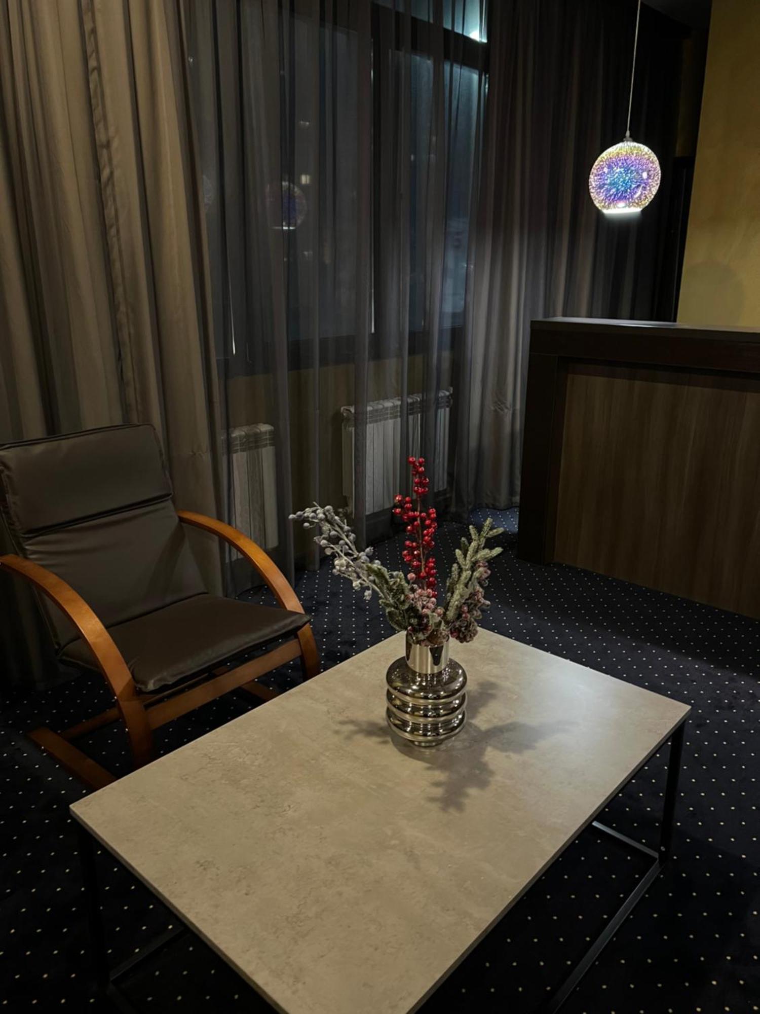 Lex Trend Hotel Irpin Eksteriør bilde